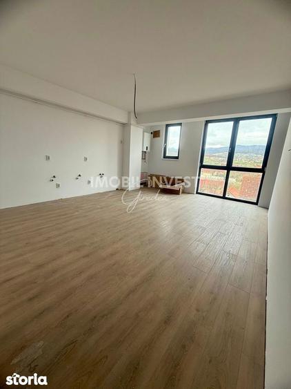 EXCLUSIVITATE Apartament 3 camere, bloc nou, etaj 2, parcare - 4