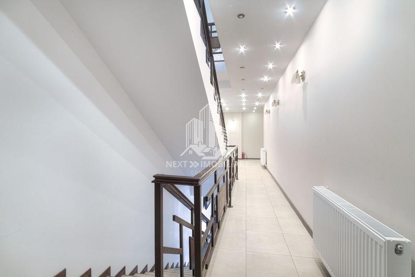 Pensiune Eforie Nord 17 camere plus spatiu comercial - 5