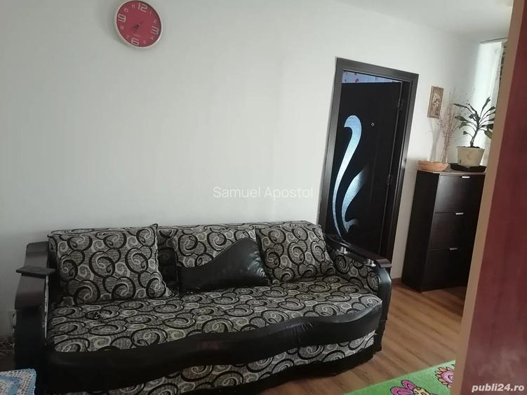 Dau spre inchiriere apartament Dau spre inchiriere apartament