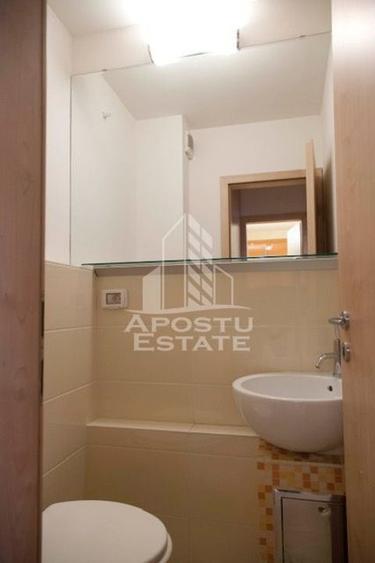 Apartament cu 3 camere, centrala proprie, zona Gh. Lazar - 6