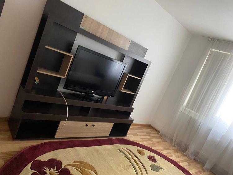 2 camere Titan- 2 minute de metrou - 1