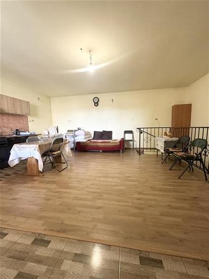 Casa S+P+1E cu Teren de 854 mp, Pretabila pentru Doua Familii - 12