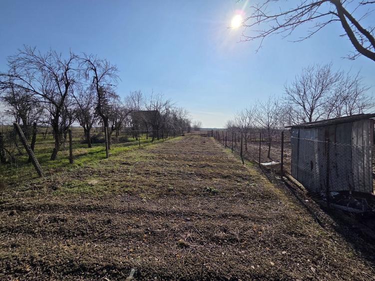 Casă cu 2 camere în Moara Mocanului