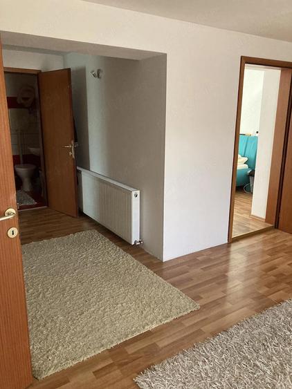 Vand Casa Cu Etaj Si Teren Mare - 7