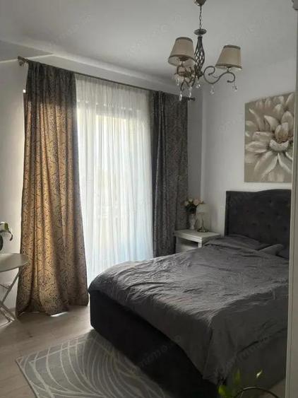 Apartament 3 camere Laminorului decomandat 85 mp, etaj 3 ,metrou 4 min - 4