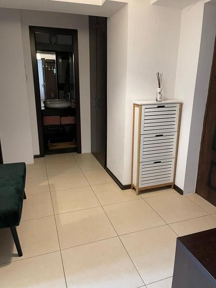 Sector 2, Mega Mall - 8