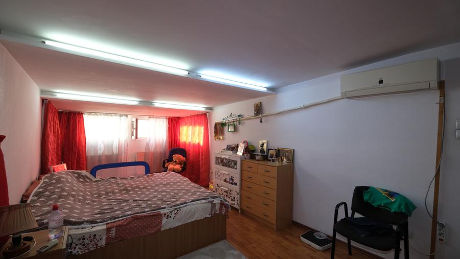 Vanzre 3 corpuri de case noi plus gradina in zona Mihai Bravu Bucuresti - 11