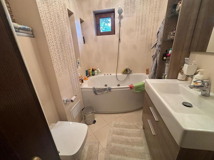 Apartament 3 camere, Palas, cu garaj si loc parcare - 9