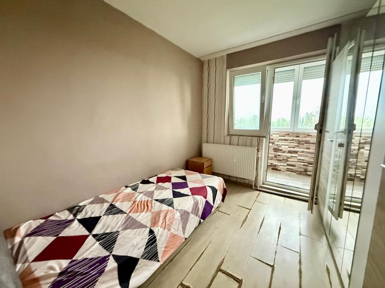 Apartament cu 4 camere în Călărași