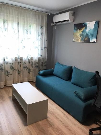 PALAS - Podu Ros apart  2 camere renovat , impecabil - 1