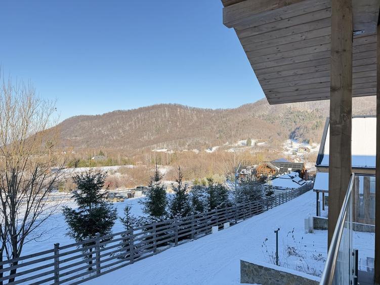 Casă de vacanță modernă într-un cadru natural deosebit – Râșnov - 13