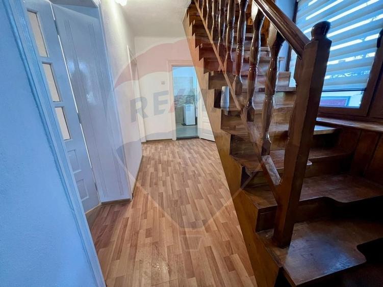 Casă cu 3 camere de vânzare Calea Dumbravii - 9