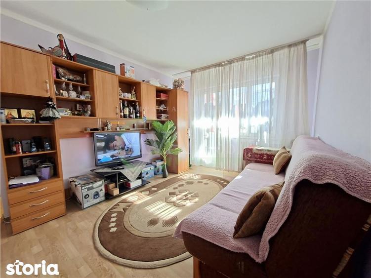 Apartament 2 camere, semidecomandat, etaj 1, zona Orizont - 2