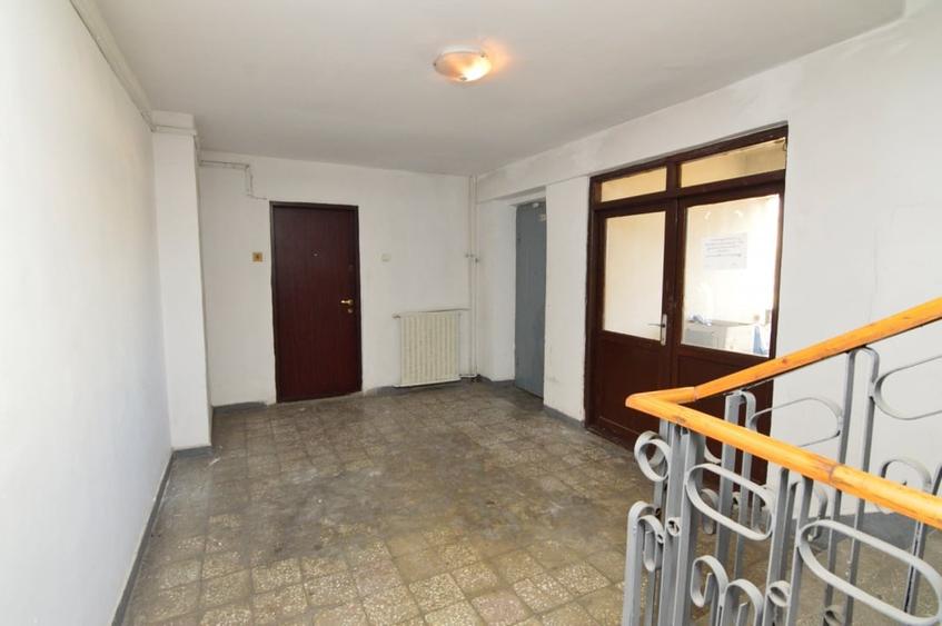 VANZARE APARTAMENT 3 CAMERE BULEVARDUL UNIRII- ZEPTER-STR. LUCIAN BLAGA NR. 3 - 27