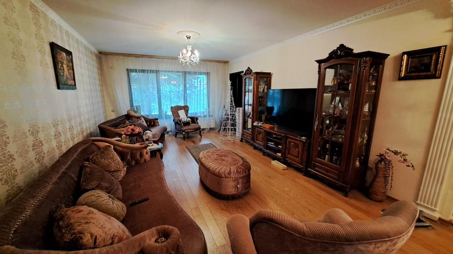 VILA INDIVIDUALA SUPERBA - CU TEREN GENEROS - AMPLASAMENT IDEAL - 21