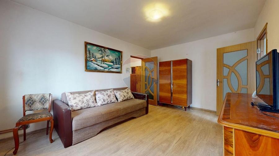 Apartament compact 2 camere, etaj 1, Săcele Electroprecizia - 2