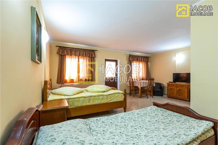 Pensiune cu 15 camere de cazare, restaurant, corpuri administrative, terenuri cu - 15