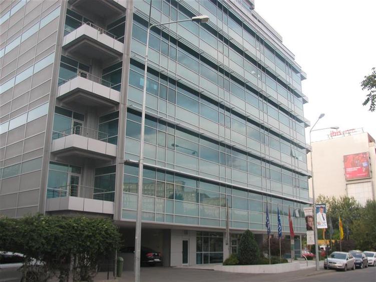 Spatii de inchiriat in Forum BC III - 312 mp - 1