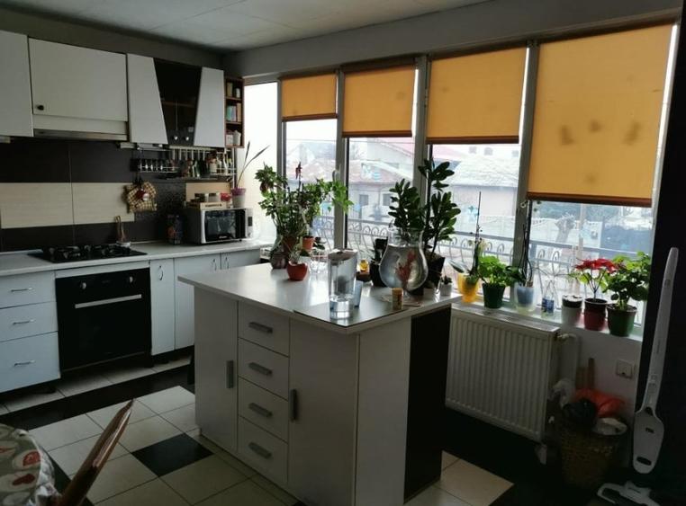 FARA COMISIOANE casa cu 6 camere 2 bucatarii P+1 TIGLA PISCINA BECI GARAJ - 47