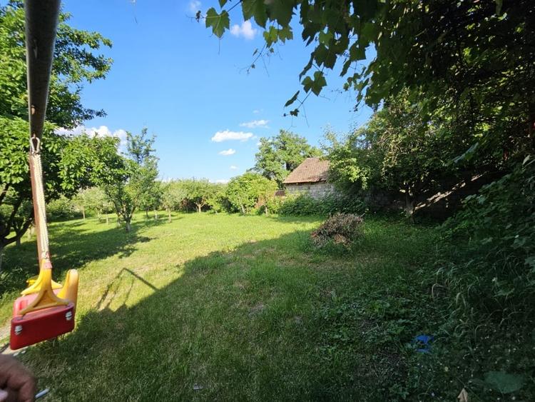 Gospodarie pe teren peste 1100mp, pe trei niveluri, Centru-Harman - 11