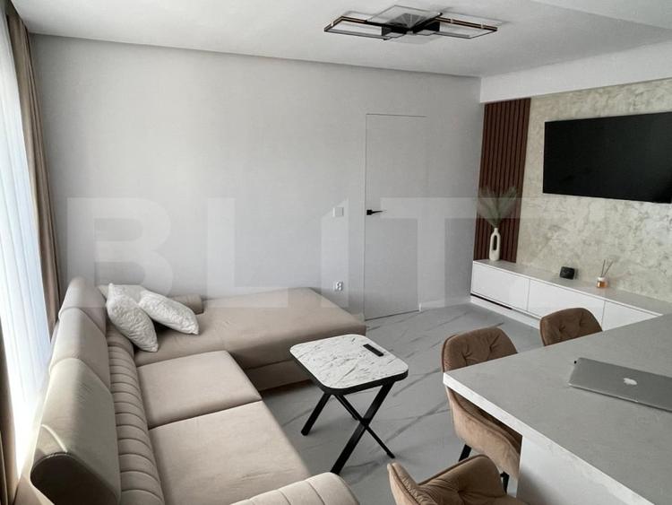 Apartament ultrafinisat! 3 camere, terasa, bloc 2025, zona Petrom - 1