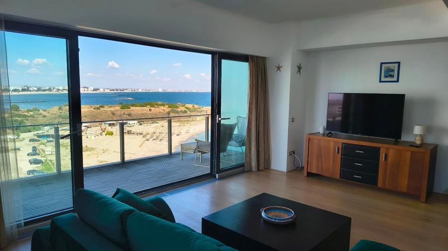 Apartament cu 2 camere decomandat, mobilat în Faleza Nord