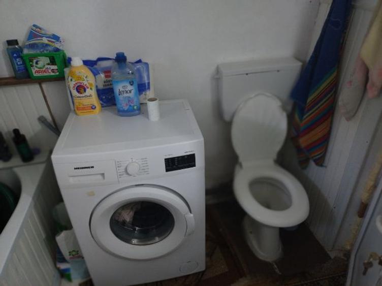 Vând casă 3 cam la șosea recent renovata - 1