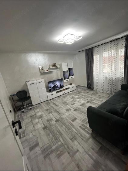 Apartament renovat si mobilat complet 2 camere decomandat - 9