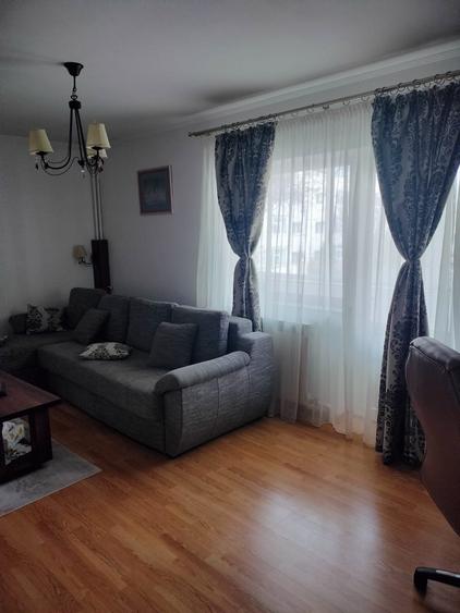 Apartament cu 3 camere de închiriat , zona Centru-Bd. Tomis - 2