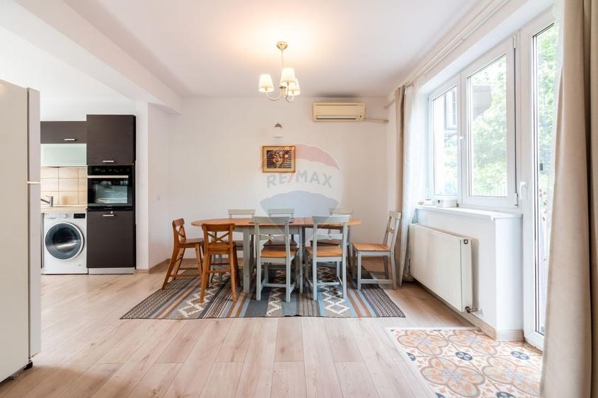 Vanzare Vila Familiala Azur Pipera, 4 cam 120mpu, curte mare, 2XP - 1