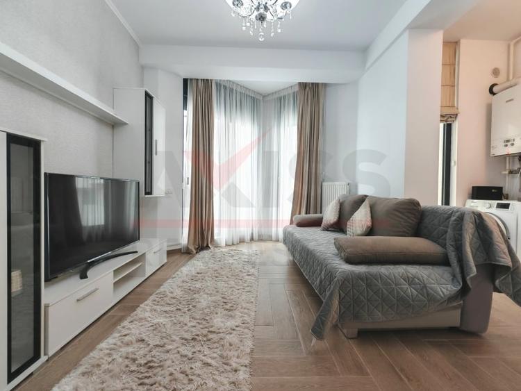Apartament cu 3 camere decomandat, mobilat în Mamaia-Sat