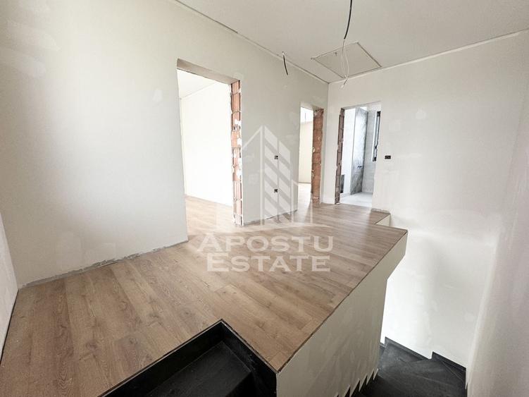 Duplex cu 3 camere cu Canalizare în Giroc