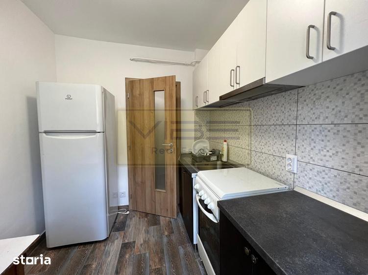 Apartament cu 2 camere decomandat în Podu Roș