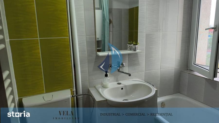 Apartament cu 2 camere în Rovinari