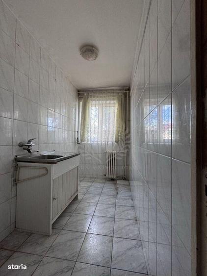 Apartament cu 2 camere semidecomandat în Republicii
