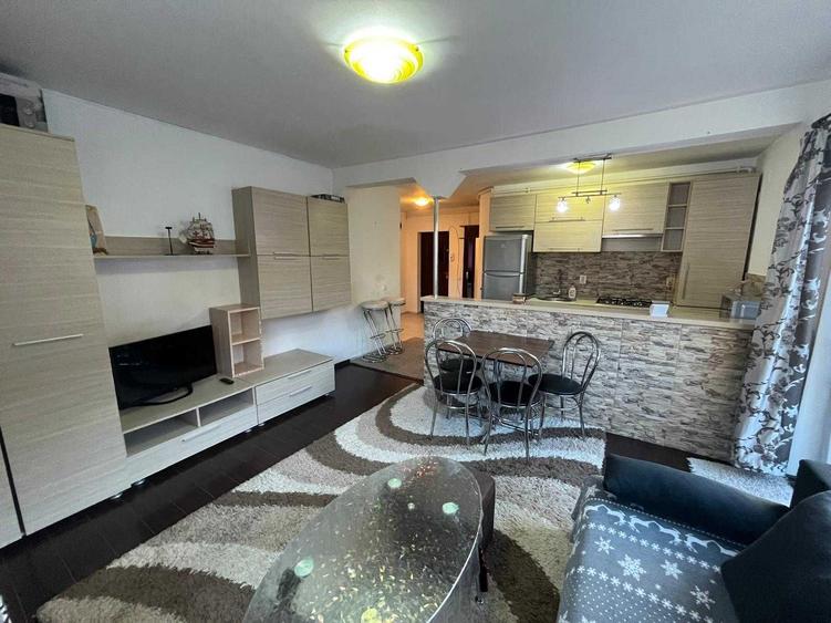 Apartament cu 2 camere semidecomandat în Florești