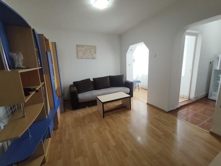 Garsonieră în Central