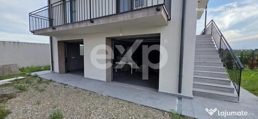 Casă cu 4 camere cu Teren 400 Mp în Matraca