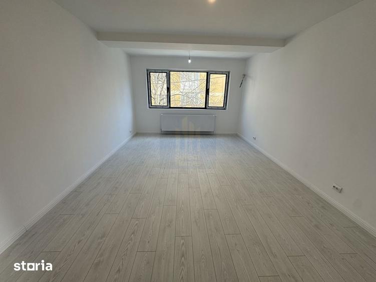 Apartament 5 camere triplex cu curte de vanzare *metrou Crangasi* - 14