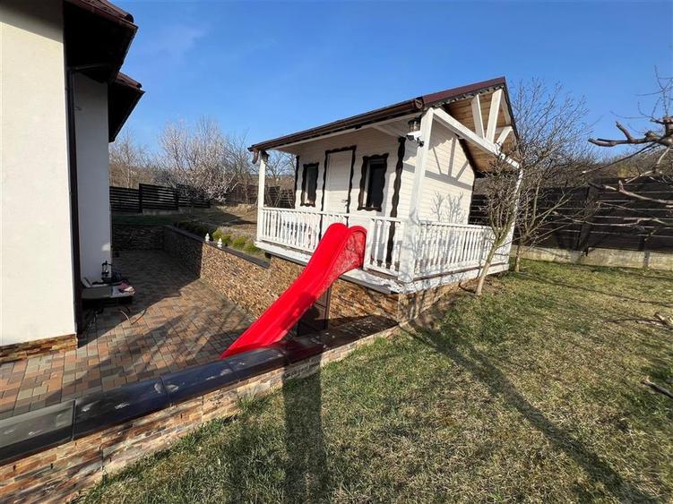 Vila 6 camere - 1500mp teren - Bucium - 32