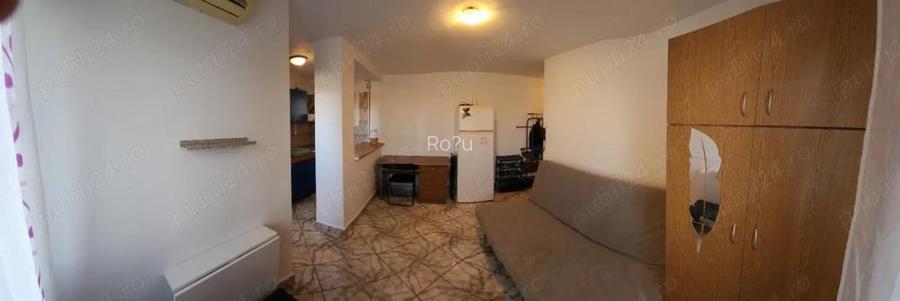 Pia?a Alba Iulia, garsoniera mobilata ?i utilata.