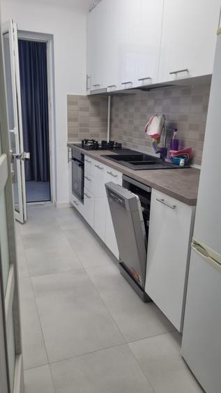 Berceni , Popesti Leordeni , str Biruintei , 2 minute metrou - 2