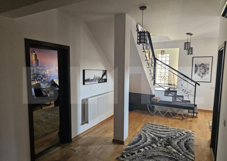 Acasa, in spatele parcului: casa inteligenta cu birou, t - 9