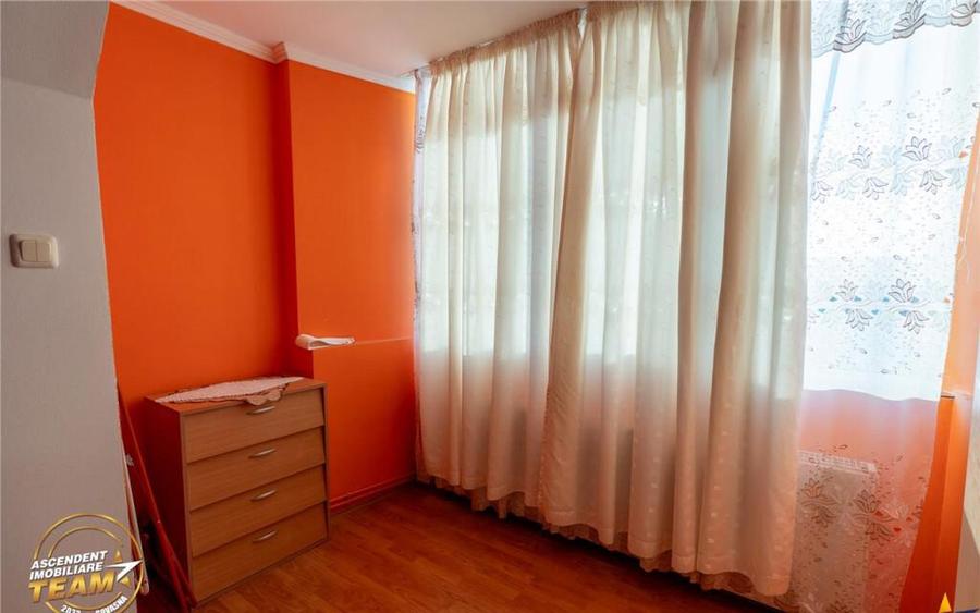 FILM!Apartament 2 camere,decomandat, mobilat,echipat,ariere - 4