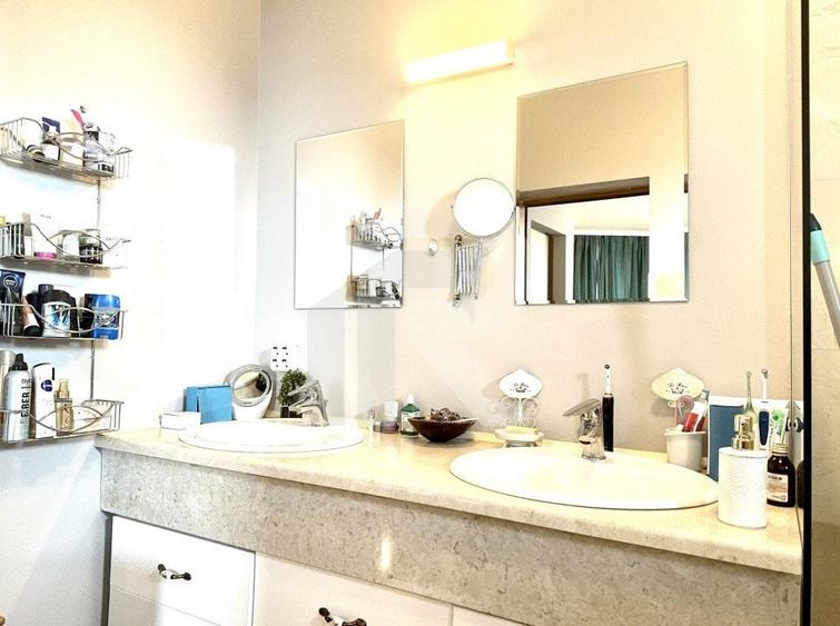 Vila de Vanzare Domnesti indepedenta energetic cu piscina incalzita - 11