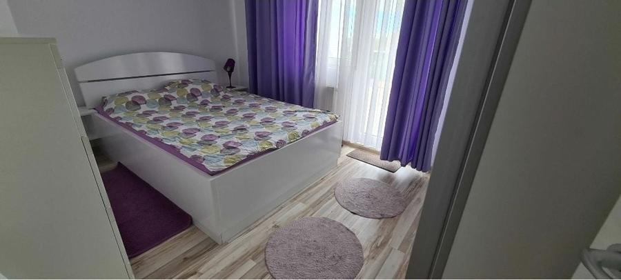 Inchiriere apartament decomandat doua camere Conacul Castanilor Buftea - 1