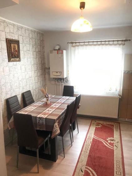 Apartament 3 camere, Targoviste, micro 2 - 2