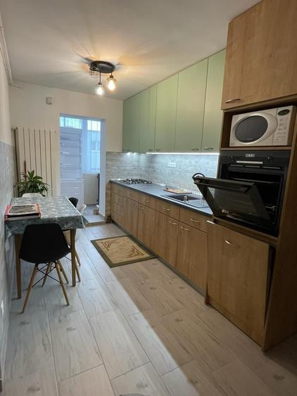 Chirie in Gruia, Ap 2 camere, utilat, 2 locuri de parcare, disponibil - 1