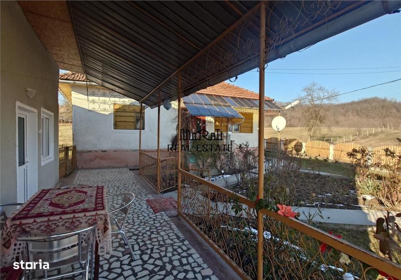 Se vinde Casa si teren cu priveliste, zona rurala - 14