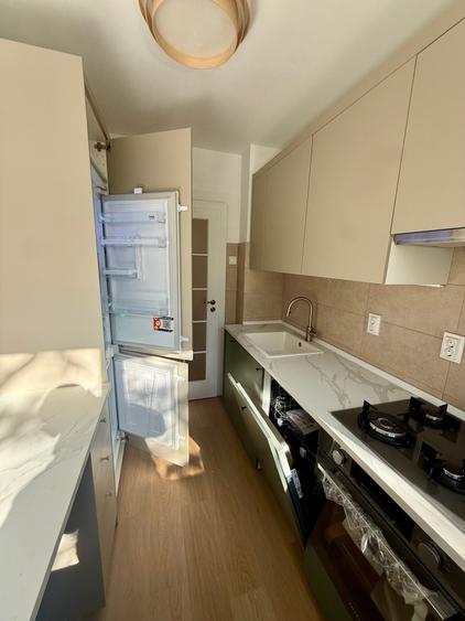 Apartament de 2 camere spre inchiriere - Piata Gorjului - str. Floare Rosie - 3